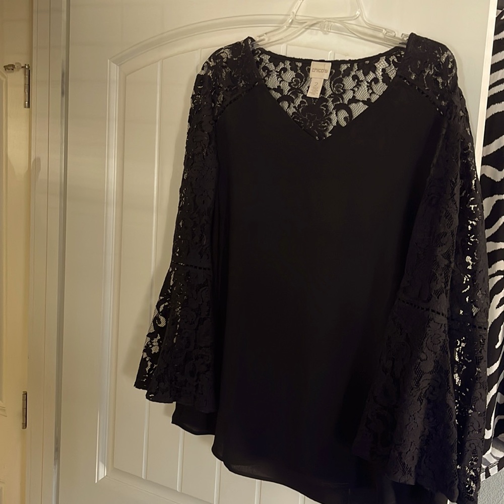 Lace Bell Sleeve Blouse